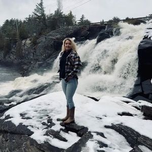 Meet your Posher, Freddie